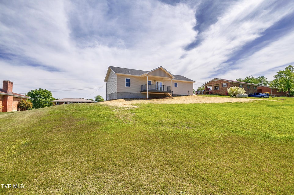 Photo #37: 155 Walton Circle