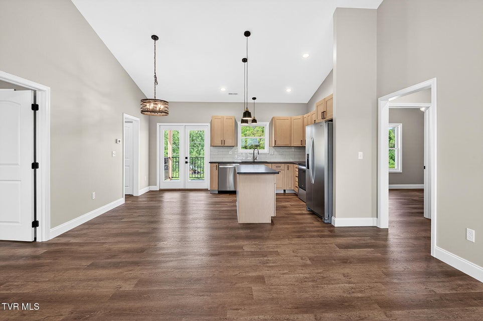 Photo #11: 155 Walton Circle