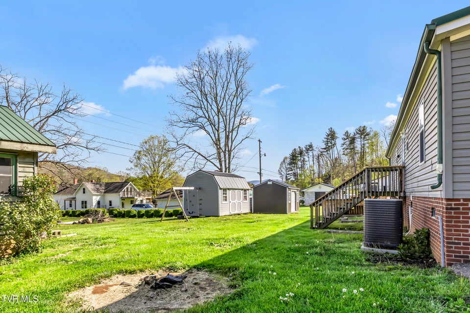 Photo #19: 158 Circle Drive