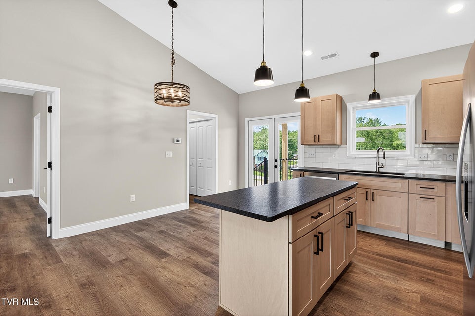 Photo #7: 155 Walton Circle