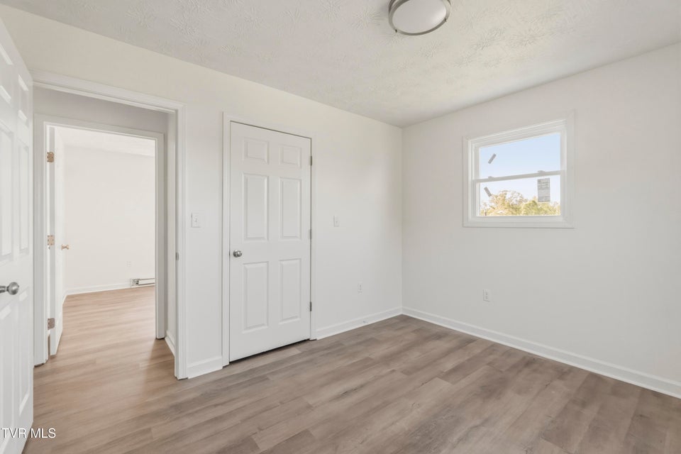 Photo #16: 3305 Old Kentucky Road