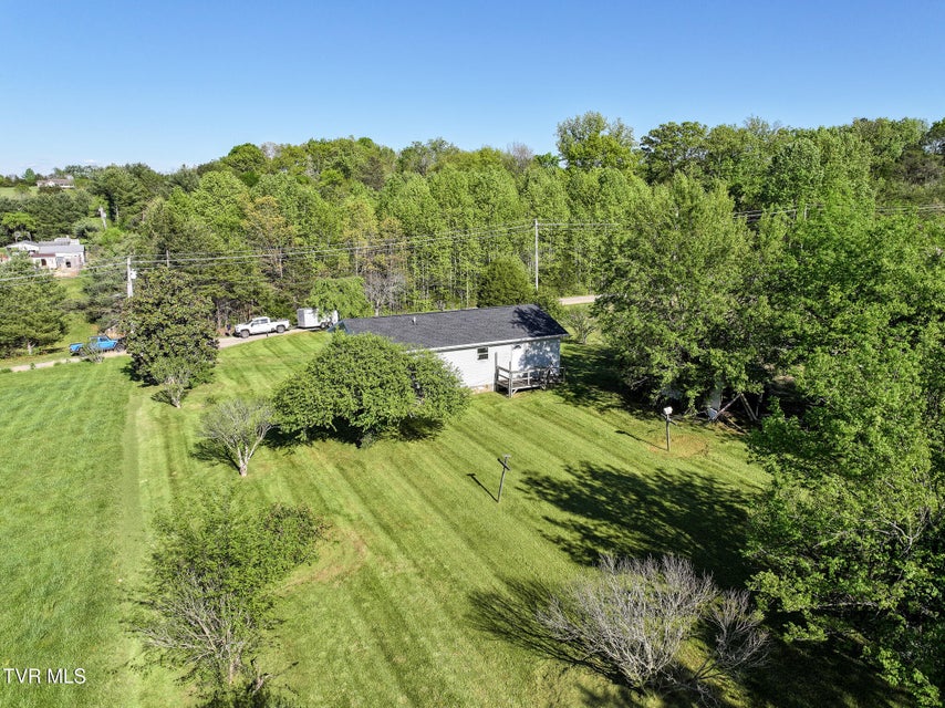 Photo #25: 3305 Old Kentucky Road