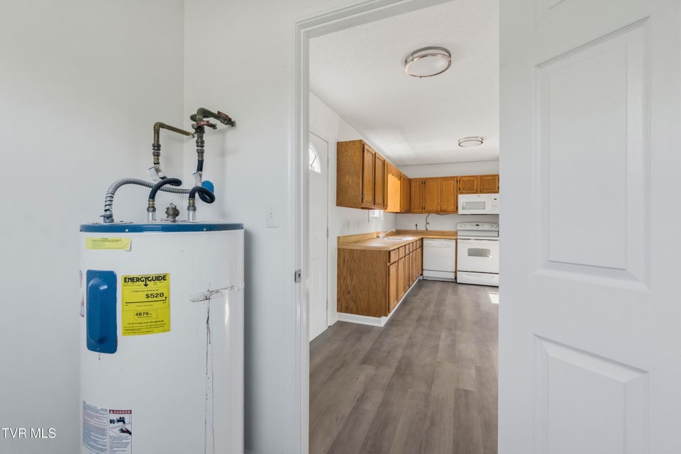 Photo #14: 3305 Old Kentucky Road