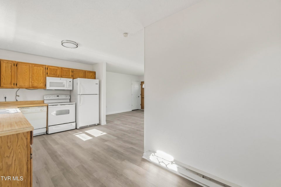 Photo #12: 3305 Old Kentucky Road