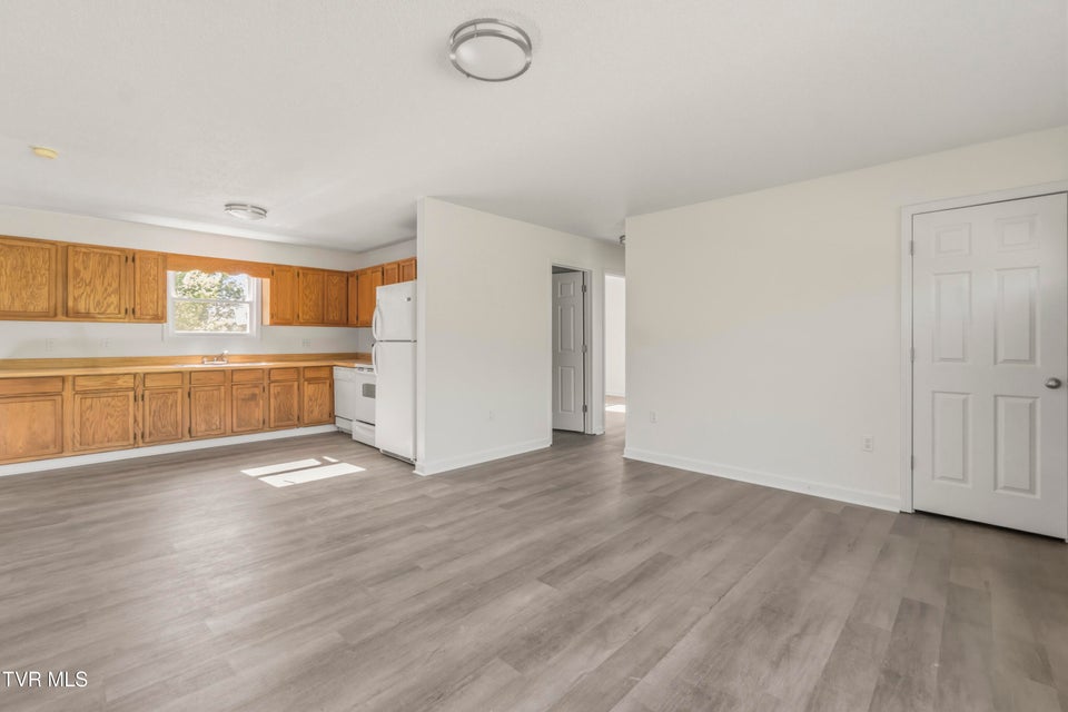 Photo #11: 3305 Old Kentucky Road