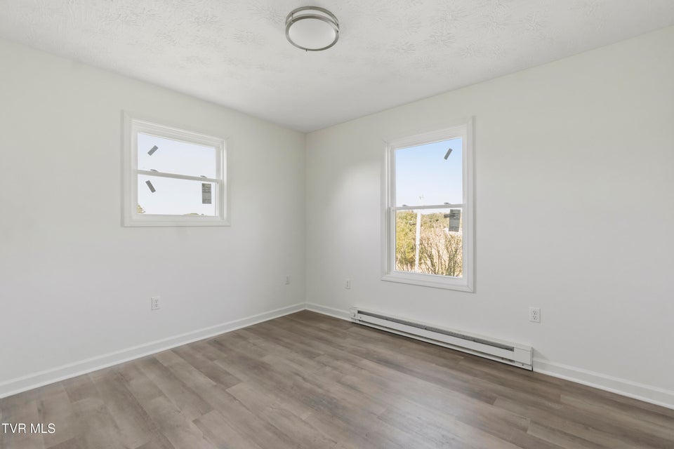 Photo #19: 3305 Old Kentucky Road