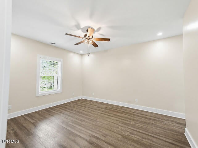 Photo #12: 96 Village Court