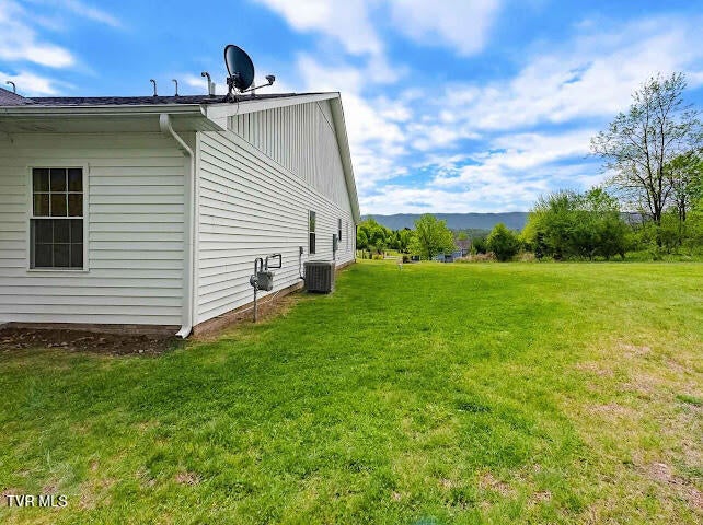 Photo #21: 96 Village Court