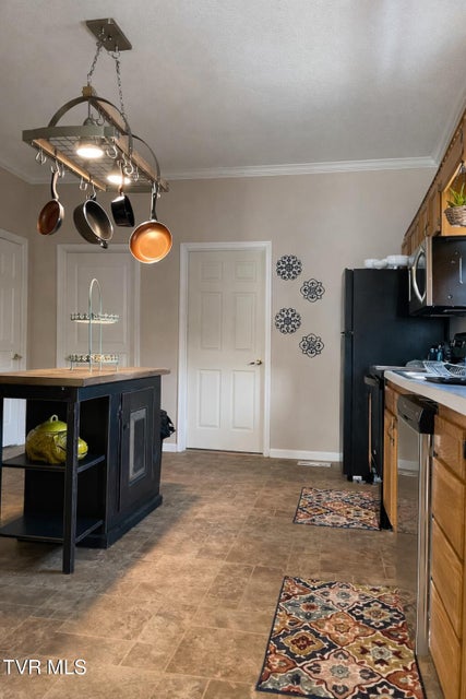 Photo #19: 145 Main Street