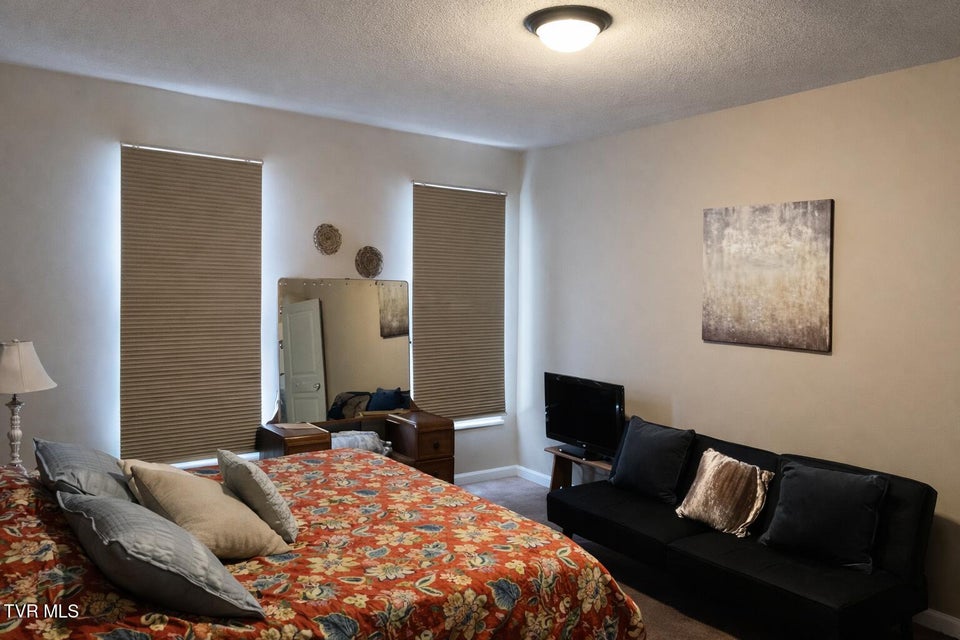 Photo #28: 145 Main Street