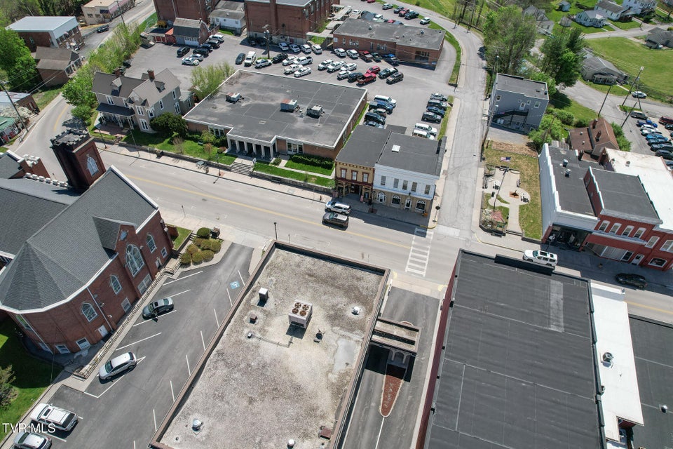 Photo #32: 145 Main Street