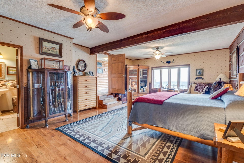 Photo #15: 341 Hawk Drive