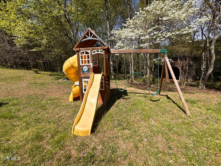 Photo #38: 160 Keller Road