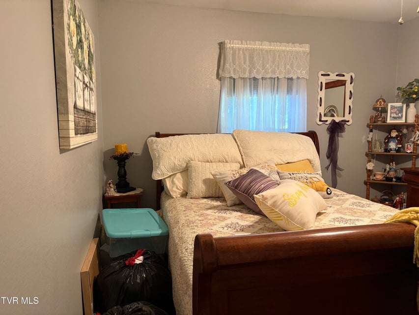 Photo #35: 26 Sagewood Court