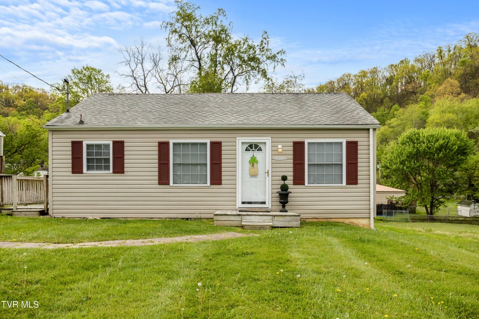 Photo #2: 2344 Anderson Street