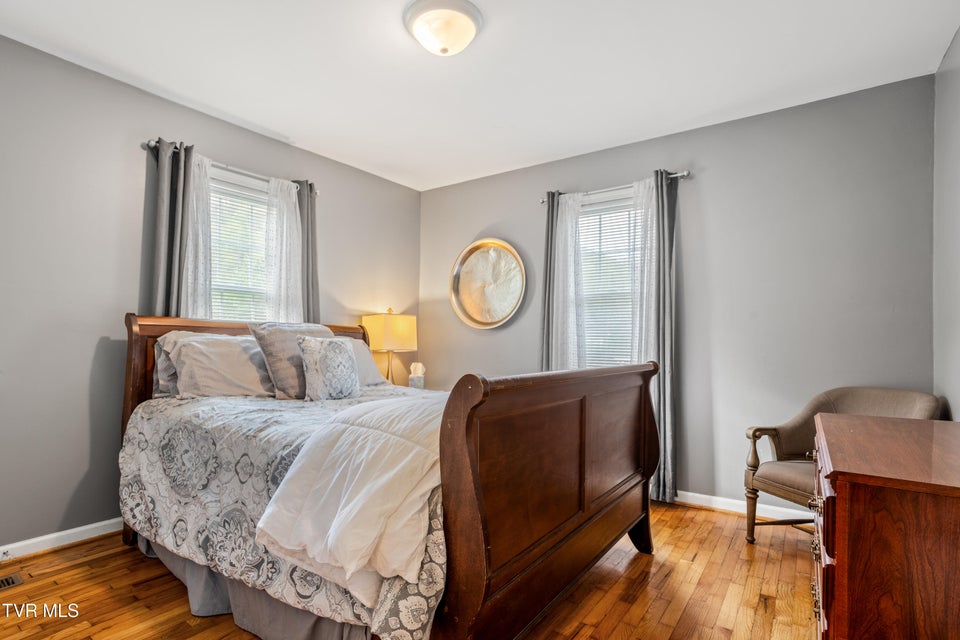 Photo #19: 2344 Anderson Street