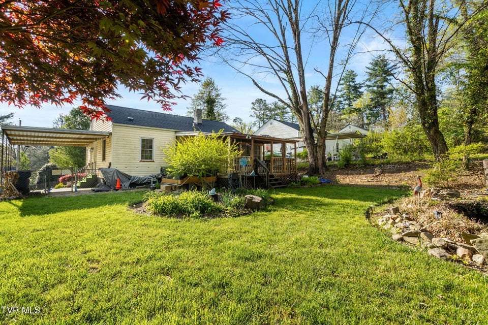 Photo #6: 1321 Holly Court