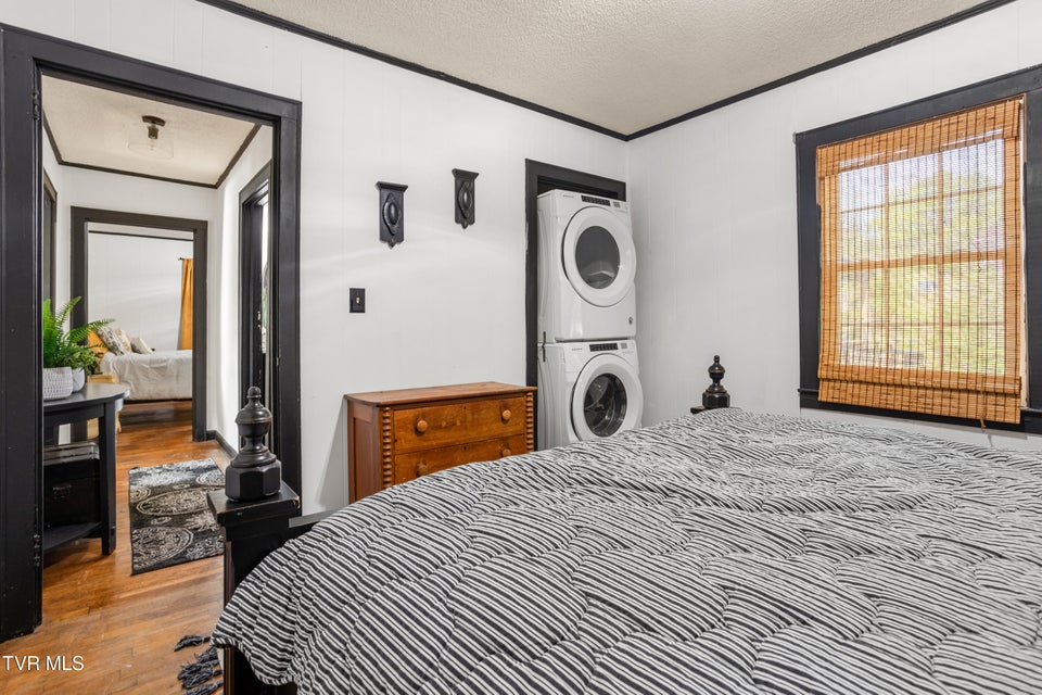 Photo #18: 1321 Holly Court