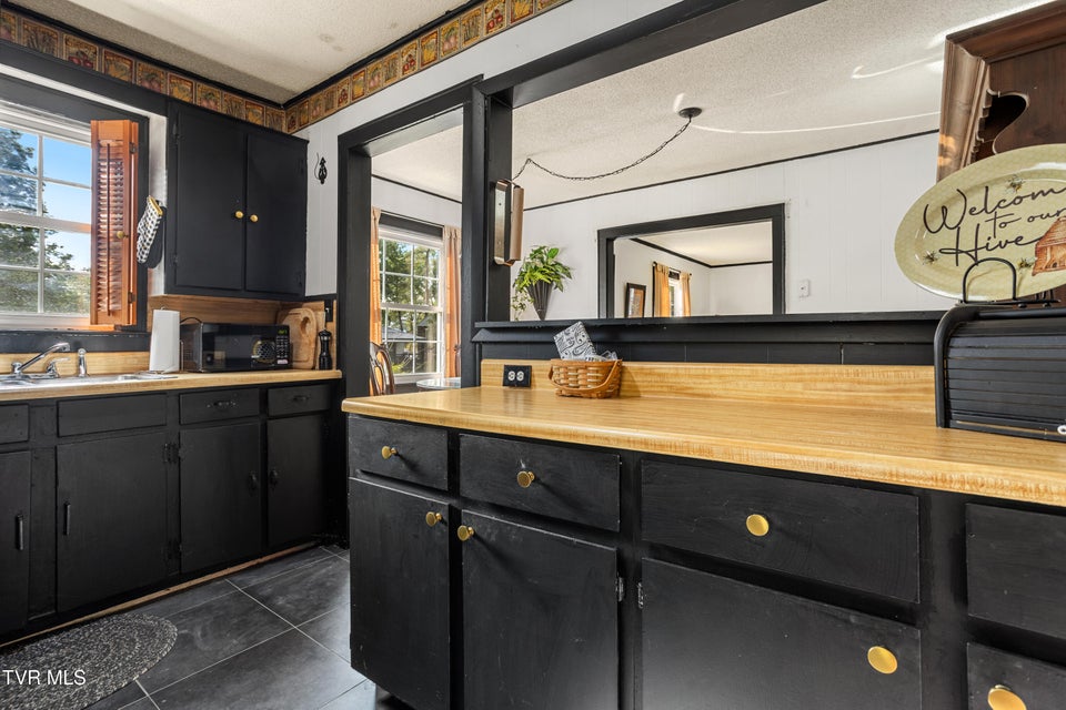 Photo #35: 1321 Holly Court