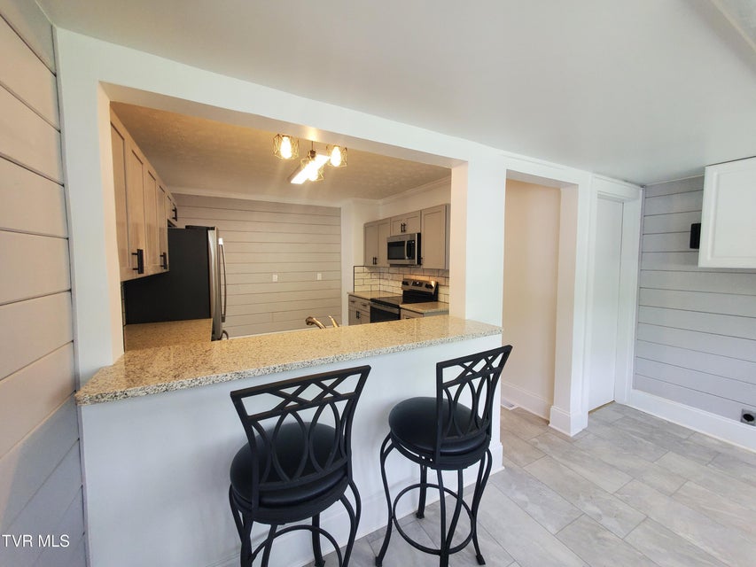 Photo #13: 1234 Bristol Highway