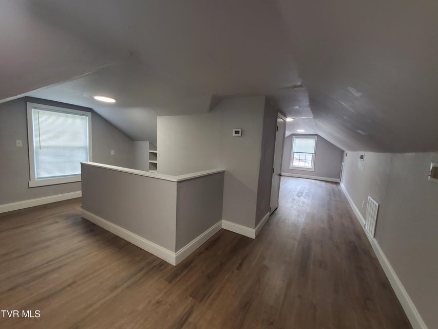 Photo #25: 1234 Bristol Highway