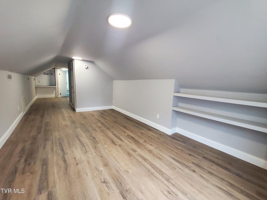 Photo #27: 1234 Bristol Highway