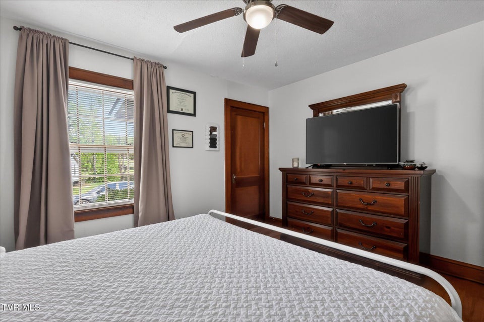 Photo #16: 126 Buffalo Creek Road