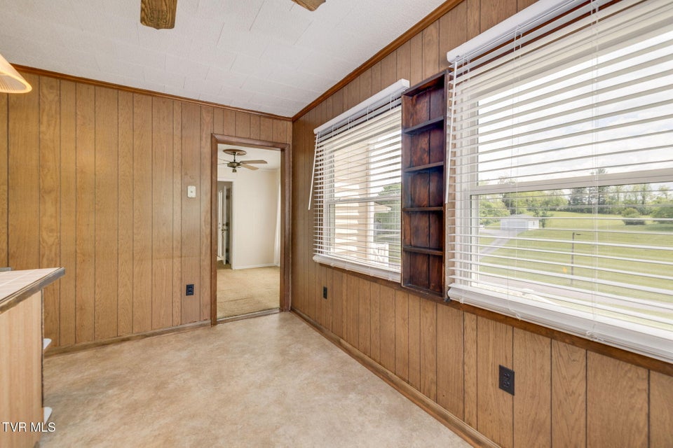 Photo #17: 322 Valley Drive