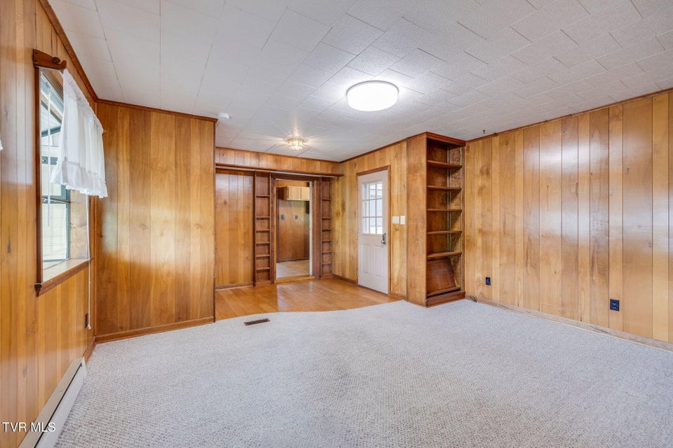 Photo #26: 322 Valley Drive