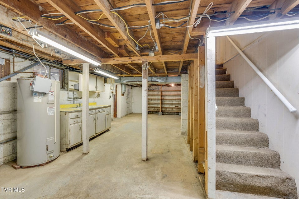 Photo #44: 322 Valley Drive