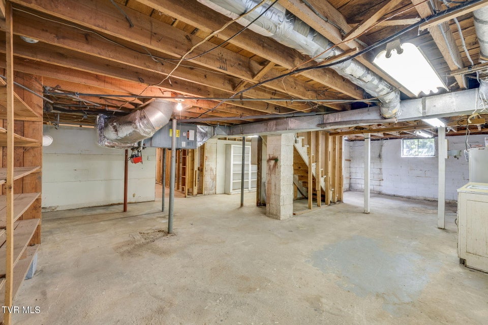 Photo #45: 322 Valley Drive