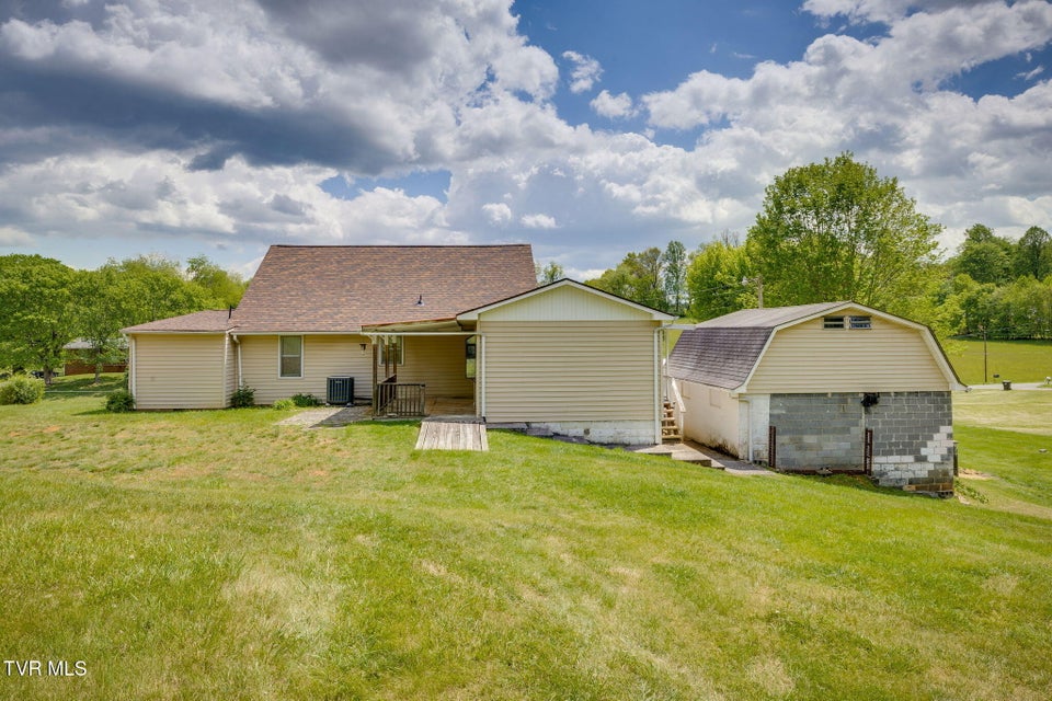 Photo #54: 322 Valley Drive