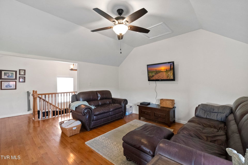 Photo #27: 1375 Union Road