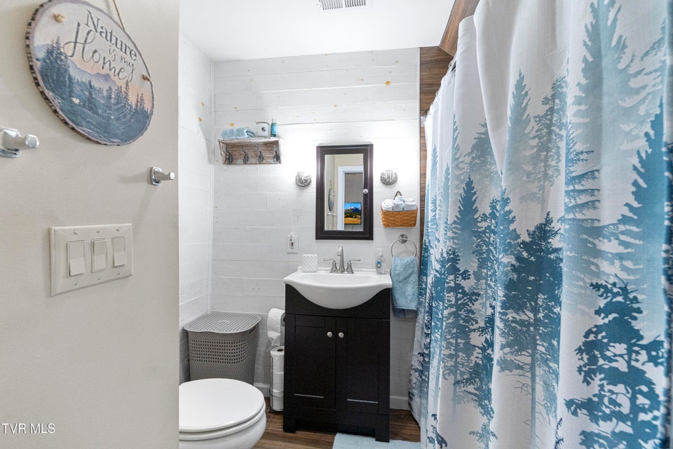 Photo #32: 1375 Union Road