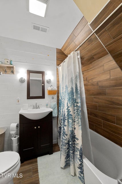 Photo #33: 1375 Union Road