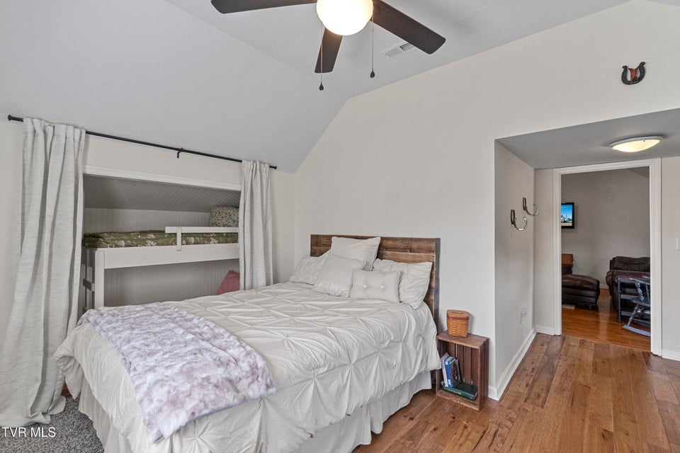 Photo #35: 1375 Union Road