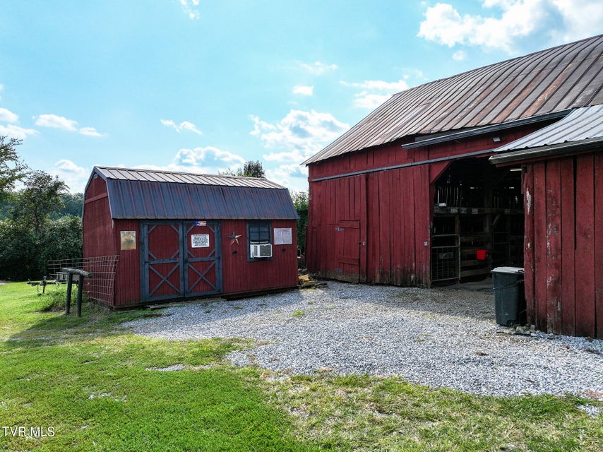 Photo #46: 1375 Union Road