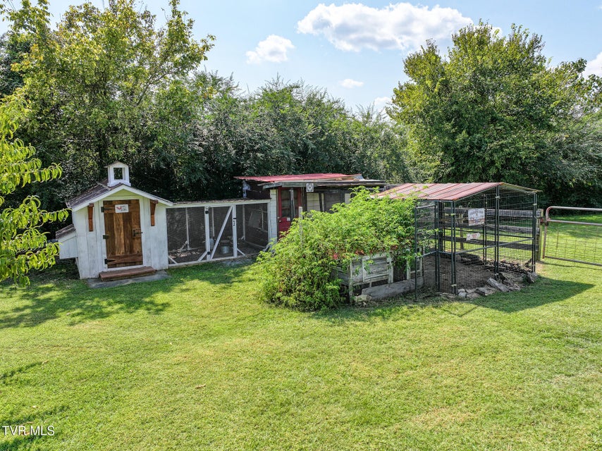 Photo #49: 1375 Union Road