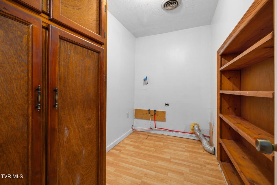 Photo #19: 416 Deck Valley Lane