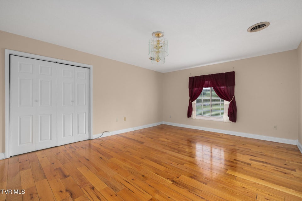 Photo #21: 416 Deck Valley Lane