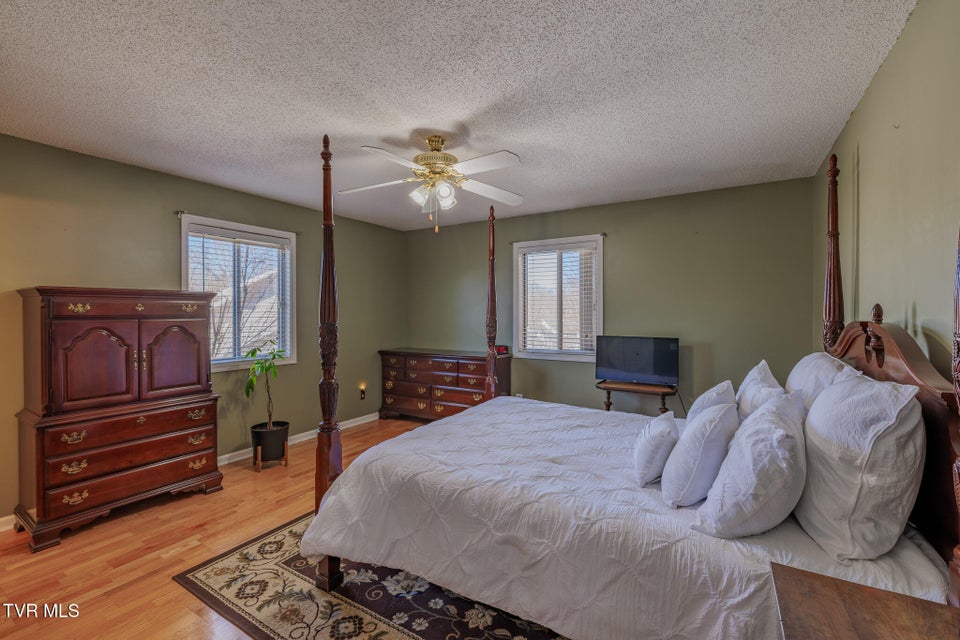 Photo #15: 118 Timberbrook Drive