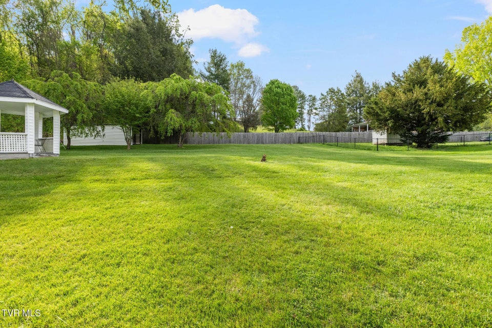 Photo #33: 416 Deck Valley Lane