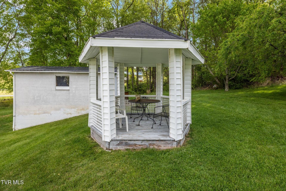 Photo #35: 416 Deck Valley Lane