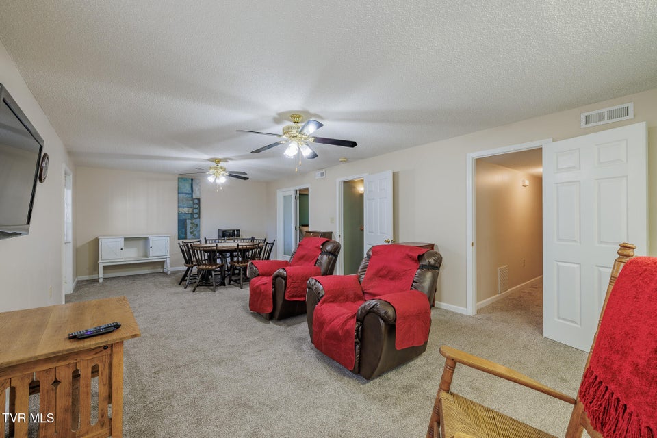 Photo #32: 118 Timberbrook Drive