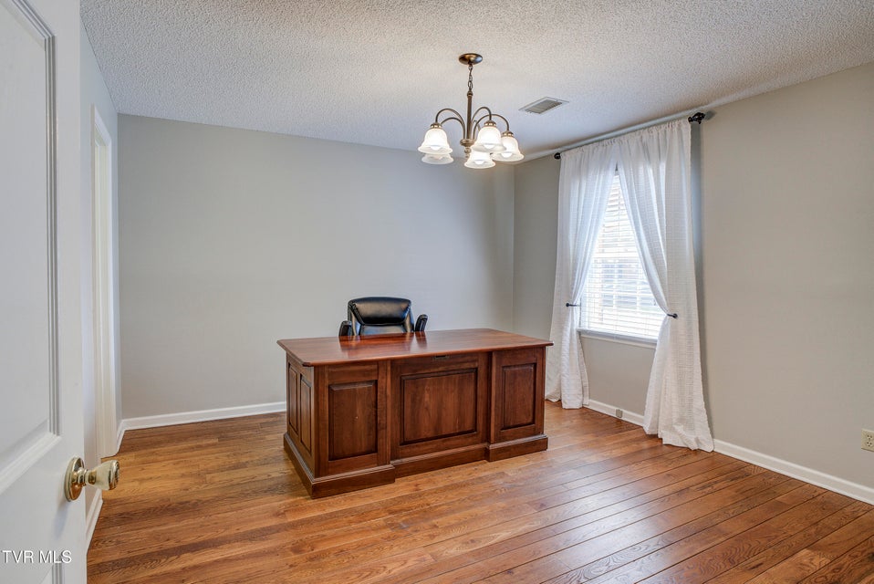 Photo #21: 400 Sunset Drive