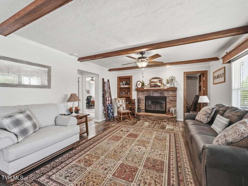 Photo #15: 350 107 Cutoff 