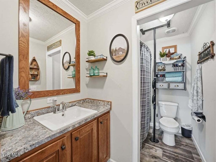 Photo #31: 350 107 Cutoff 