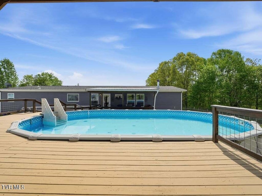 Photo #43: 350 107 Cutoff 