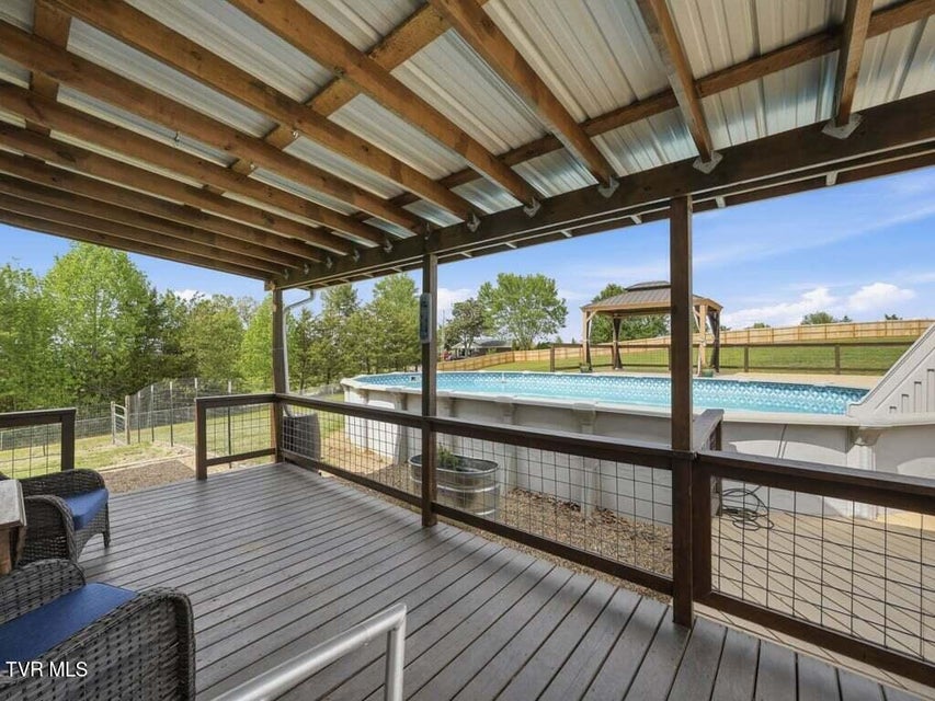 Photo #44: 350 107 Cutoff 