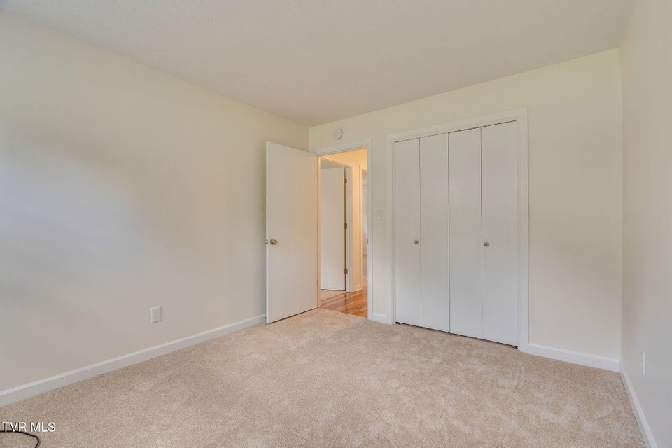 Photo #24: 802 Sir Echo Drive